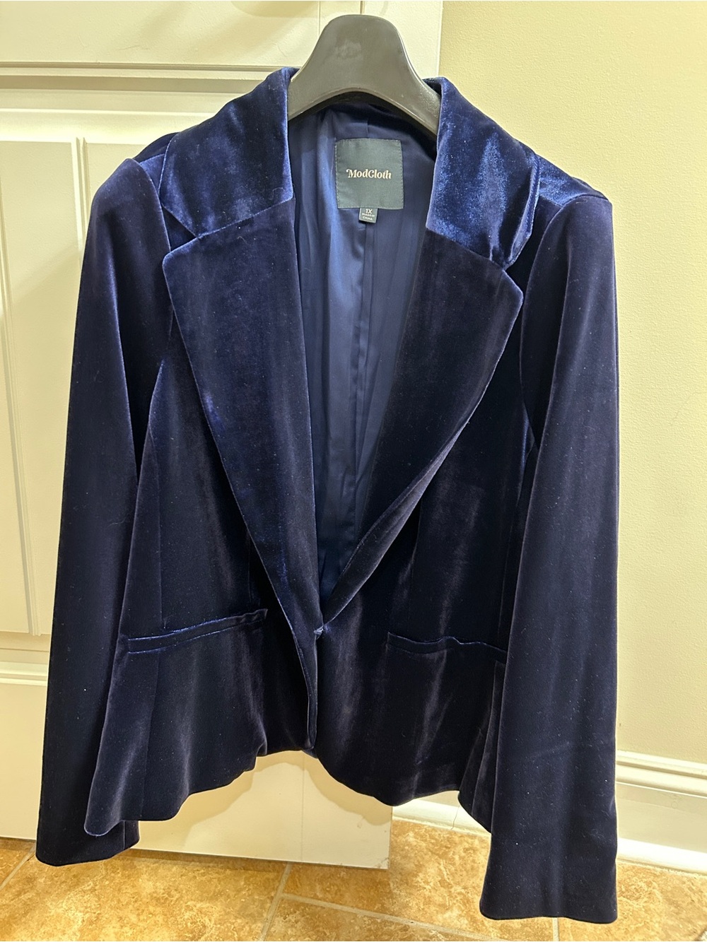 Modcloth Velvet Blazer in Deep Navy